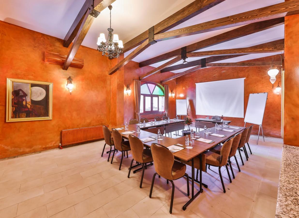 Cetmihan Hotel Кючуккую Екстериор снимка